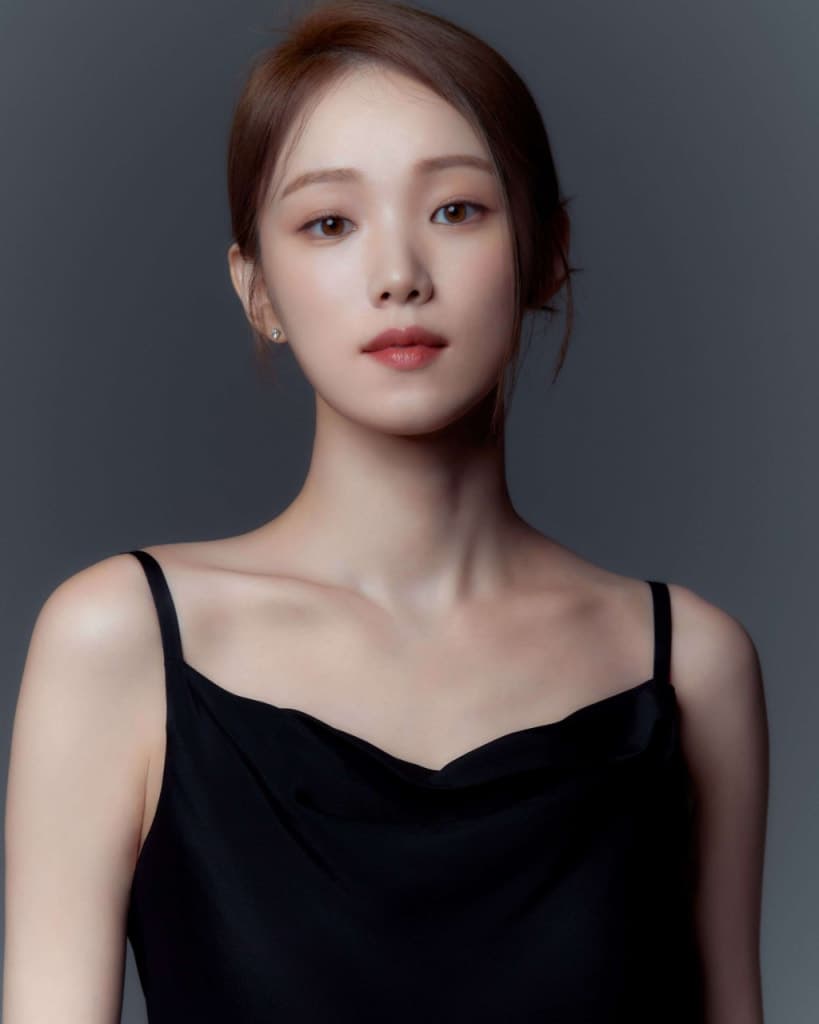 이성경
